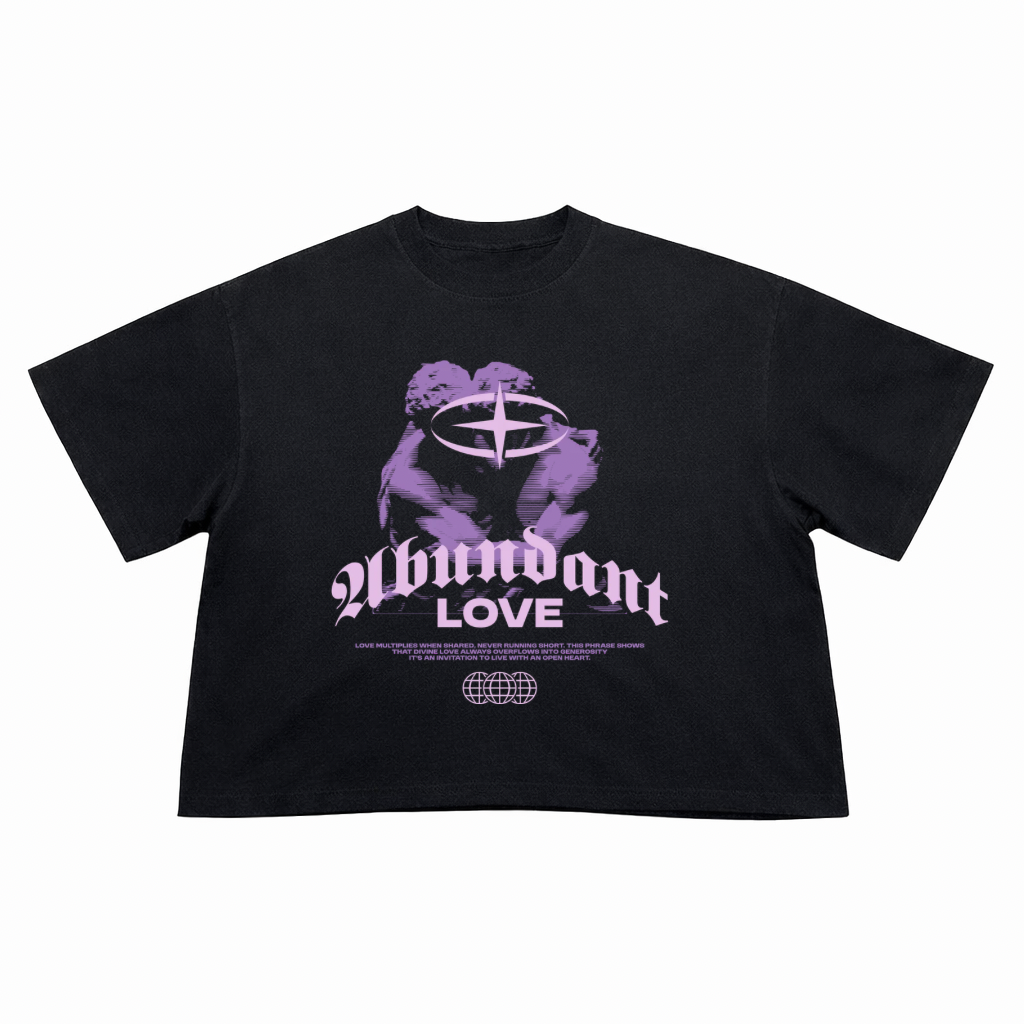 T-Shirt Crop Fit Streetwear “Love”